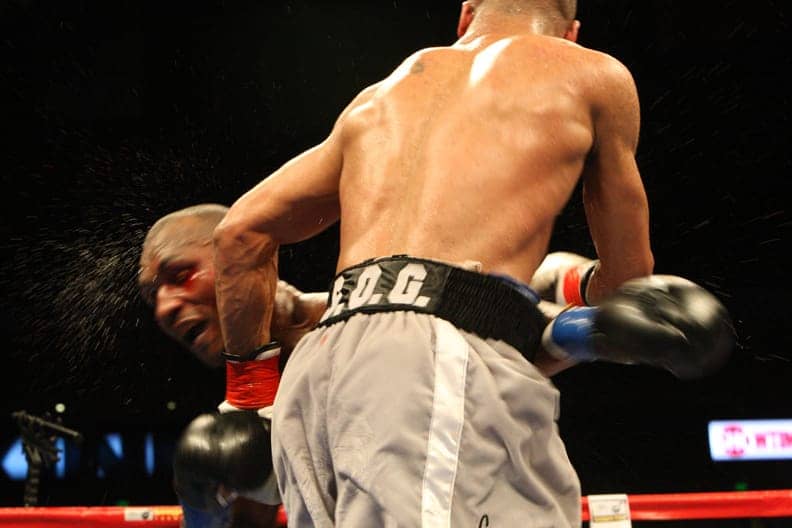 Andre-Ward-vs-Sakio-Bika-Ward-jabs-112710-by-Malaika4, WBA champion Andre Ward defeats power punching Sakio Bika in old school Battle of the Bay, Culture Currents 
