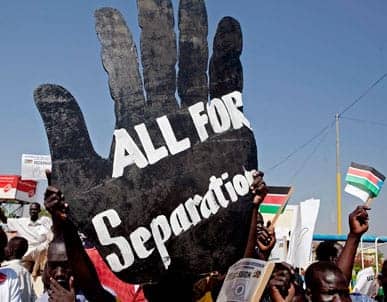 Sudan-pro-separation-activists-greet-al-Bashir-at-Juba-airport-010411-by-Pete-Muller-AP1, Sudan: The price of separation, World News & Views 
