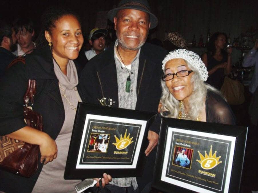 Meres-Sia-Gabriel-with-father-Emory-Douglas-Sugar-Pie-DeSanto-Guardian-Lifetime-Achievement-Awards-2009, ‘I Twirl in the Smoke’: an interview with independent author Meres-Sia Gabriel, Culture Currents 