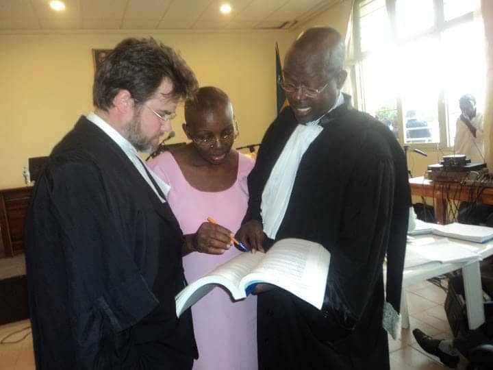 Victoire-attorneys-Ian-Edwards-Gatera-Gashebana-at-trial-0911-by-Alice-Muhirwa-FDU-Inkingi, Rwanda: Please go quietly off to jail, Madame Victoire Ingabire, World News & Views 