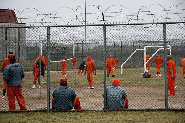 Prisoners-in-exercise-yard-North-Fork-Correctional-Facility-Oklahoma-by-CCA, Riot at North Fork: Private prison exchanges security for profits, Abolition Now! 