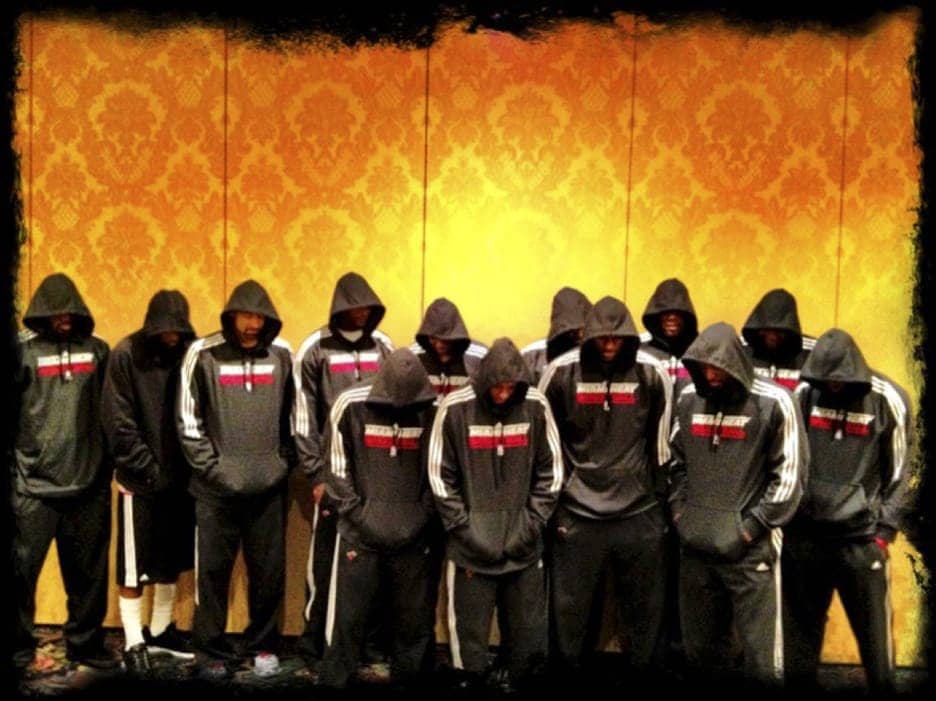 Miami-Heat-in-hoodies-for-Trayvon-Martin-by-LeBron-James1, Potential for mass movement grows, News & Views 