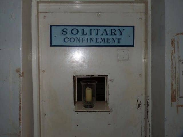 Solitary_confinement_unit_in_Pa._prison, John Carter, 32, murdered by guards: He probably knew they were coming to kill him, Behind Enemy Lines 