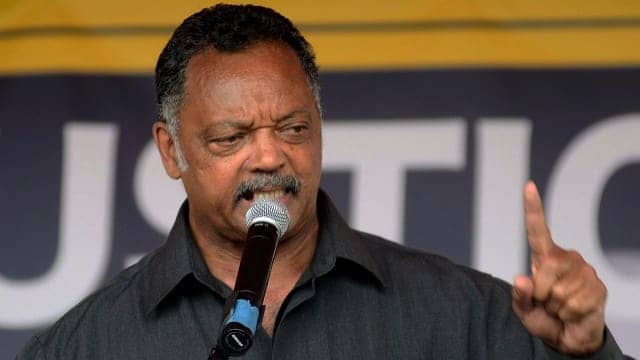 Jesse-Jackson-by-David-Manning-Reuters, ‘Fiscal cliff’ scare just a fake crisis, News & Views 