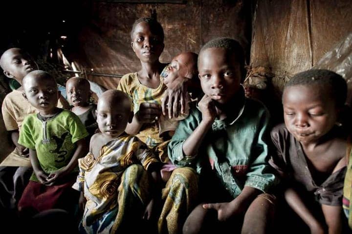 Mother-7-children-Mugunga-III-refugee-camp-outside-Goma-Congo-by-Frederic-Noy-UNHCR, Susan Rice’s defense of Kagame in Congo puts Obama State Department on the defensive, World News & Views 