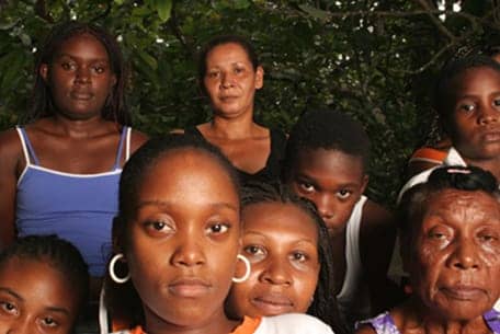Afro-Venezuelan-family-several-generations, Afro-Venezuelans say no to the advance of the undemocratic, racist and fascist far right, World News & Views 