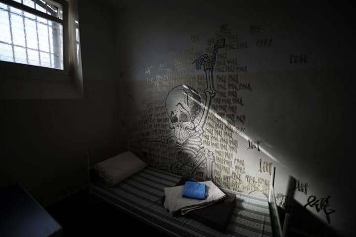 Solitary-confinement-cell-by-EPA-UWE-ZUCCHI, International body slams U.S. solitary confinement practices, Abolition Now! 