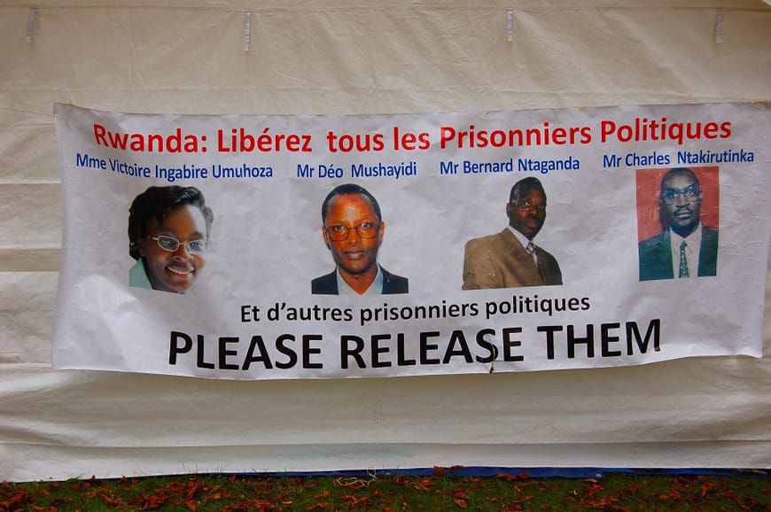 Release-Rwanda-political-prisoners-banner-Victoire-Ingabire-Bernard-Ntaganda-Deo-Mushayidi-Charles-Ntakirutinka, Rwandan opposition leader Bernard Ntaganda in peril after prison hunger strike, World News & Views 