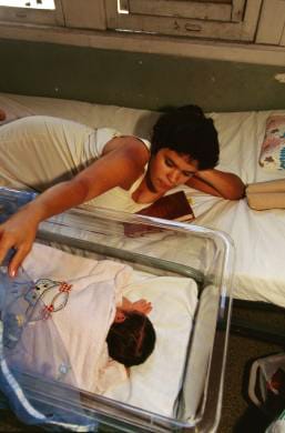 Mother-newborn-baby-in-Maternity-Hospital-Havana-Cuba, Cuba and Miami announce record low infant mortality rates – Cuba 30% lower than Florida, World News & Views 