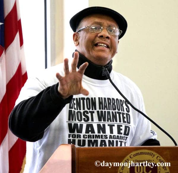 Rev.-Edward-Pinkney-speaks-Detroit-by-c-Daymon-J.-Hartley-web, Civil rights fighter Rev. Pinkney arrested on trumped-up charges of election fraud for mayoral recall, News & Views 