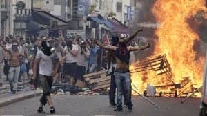 Paris-activists-clash-with-police-following-ban-on-pro-Palestinian-rallies-071914-300x168, From Gaza with pain – and dignity, World News & Views 