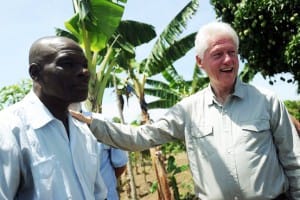 Bill-Clinton-visits-peanut-plantation-Tierra-Muscady-central-plateau-Haiti-062914-by-AFP-300x200, Haiti: Where will the poor go?, World News & Views 