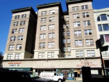 Empyrean-Towers-formerly-Hotel-Menlo-Oakland, Mass evictions at Oakland’s Empyrean Towers, Local News & Views 