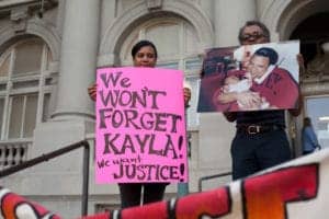Kayla-Moore’s-sister-Maria-and-father-Arthur-40-rally-before-Berkeley-City-Council-meeting-043013-by-Emilie-Raguso-Berkeleyside-300x200, Berkeley Copwatch: Make the police obsolete, Local News & Views 