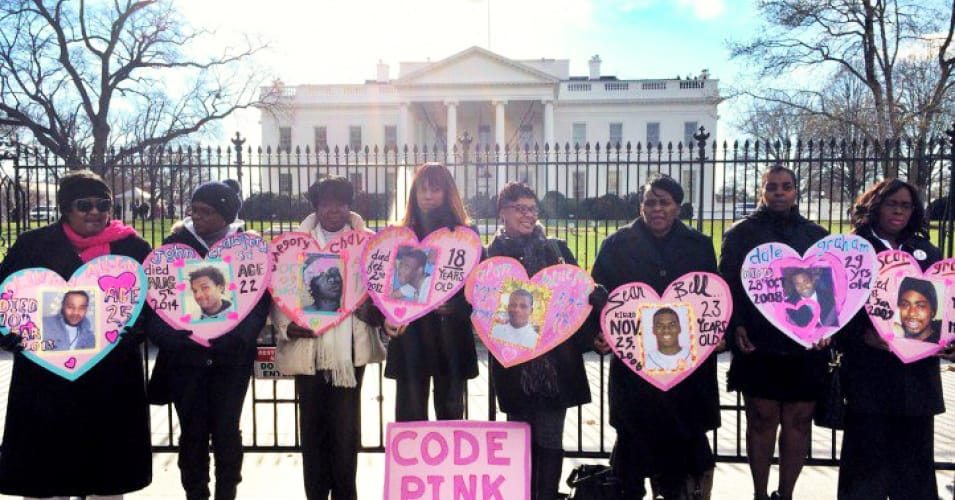 Code-Pink-demo-moms-of-police-murder-victims-after-Obama-refused-to-meet-White-House-1214-by-Code-Pink-flickr, After Baltimore, mothers of police murder victims issue a call to reclaim Mother’s Day, News & Views 
