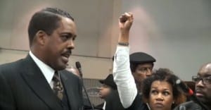 Mario-Woods-Suhrs-community-mtg-Min.-Christopher-speaks-Alex-Pitcher-Rm-120415-3-by-Labor-Video-Project-300x156, SF police execute again: Community and labor speak out on Mario Woods’ murder, Local News & Views 
