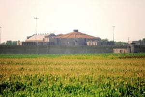 Stateville-Correctional-Center-Crest-Hill-Ill.-by-Jim-Larrison-300x200, Illinois prisoners boycott overpriced phone calls, commissary and vending machines, Abolition Now! 