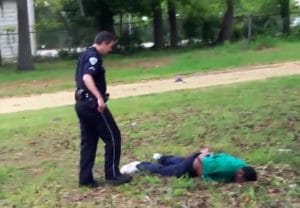 South-Carolina-cop-Michael-Slager-33-checks-Walter-Scott-50-after-shooting-him-040415-300x208, Black lives don’t matter – and neither does video!, News & Views 