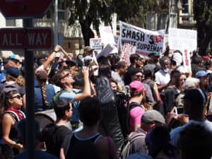 Patriot-Prayer-counterprotesters-near-Alamo-Square-SF-082617-by-Nik-Wojcik-web-300x225, Thousands turn out to claim victory over the alt-right, Local News & Views 