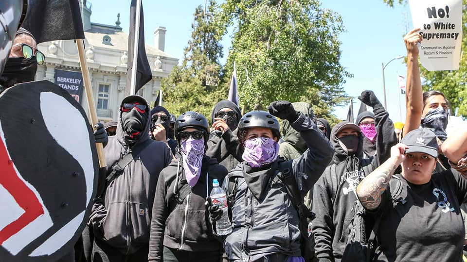 No-to-Marxism-alt-right-rally-outpowered-by-Antifa-other-counterprotesters-MLK-Park-Berkeley-082717-by-Amy-Osborne-AFP-web, The new segregation: Antifa redefines ‘Black Lives Matter’, Local News & Views World News & Views 