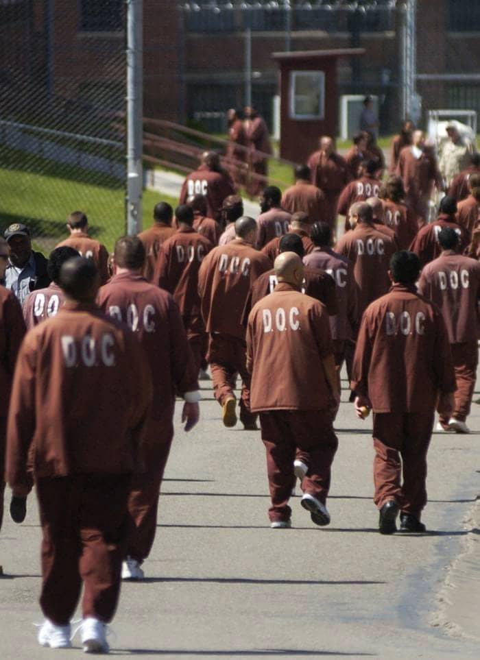 Prisoners-walking-2017-by-Pennsylvania-DOC, Workers World challenge overturns Pennsylvania prison ban, Abolition Now! 