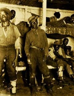 Convicts-mine-coal-for-iron-steel-industry-Birmingham-Alabama-1907-cy-Birmingham-Public-Library, This ‘modern-day’ slavery isn’t all that modern, Behind Enemy Lines 