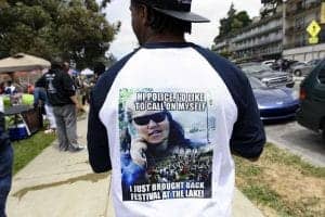 BBQ’n-While-Black-at-Lake-Merritt-response-to-gentrifier-‘BBQ-Becky’-meme-on-shirt-052018-by-Michael-Short-SF-Chron-300x200, When barbequing while Black becomes a part of the Art of Living Black, Culture Currents 