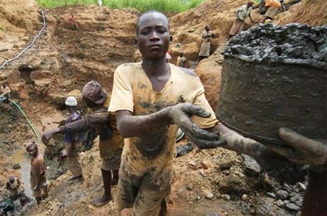 Congo-gold-miners-total-20000-at-AngloGold-Ashanti-mine-in-Mongbwalu-by-CAFOD1, President Obama in Africa: Taking responsibility begins at home, World News & Views 