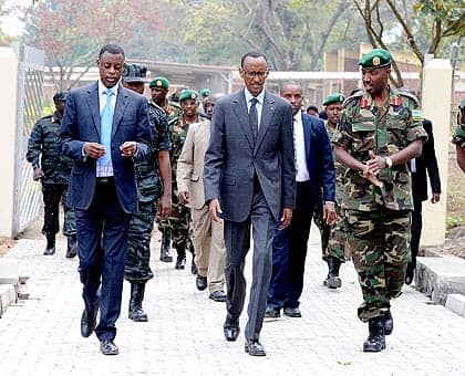 Rwandan-Defense-Minister-James-Kabarebe-President-Paul-Kagame-Defense-Force-Chief-Charles-Kayonga-tour-RDF-Command-S, Sanctions on top Rwandans, not drones over the DRC, World News & Views 