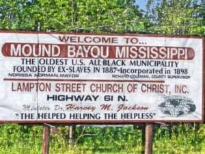 Welcome-to-Mound-Bayou-Mississippi-sign-300x225, National Afrikan Amerikan Family Reunion Association brings families together to free themselves from poverty, News & Views 