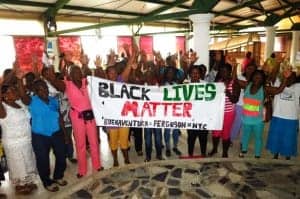 ‘Black-Lives-Matter’-Madres-Comunitarias-Buenaventura-Colombia-1214-web-300x199, Colombian port workers in solidarity against police violence, World News & Views 