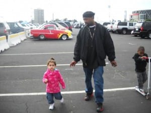 Derrick-Jones-daughter-Demi-300x225, 22 months after Oscar Grant: OPD ‘justifiably’ murder unarmed Black barbershop owner in East Oakland, Local News & Views 