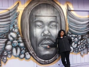 Denika-Chatman-at-Kenneth-Harding-Jr.-mural-dedication-Bishop-bldg-Mendell-Plaza-011615-300x225, Friday is Kenny Day! Remembering Kenneth Harding Jr. on the 4th anniversary of his SFPD murder, Local News & Views 