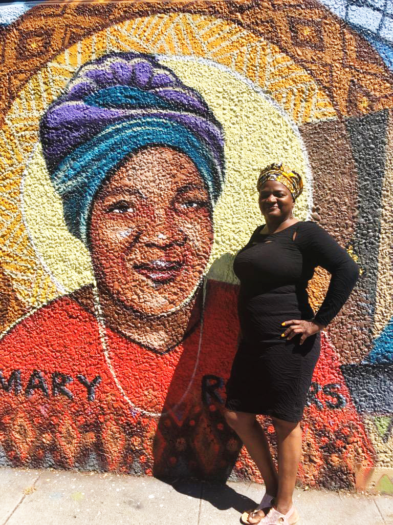 Mayor-London-Breed-unveils-‘Spirit-of-Fillmore’-mural-Angela-Rogers-stands-in-front-of-mom-Mary-Rogers-portrait-Buchanan-Mall-080319-by-Aurora-Jiminez, Community-created ‘Spirit of Fillmore’ mural unveiled by SF Mayor London Breed, Local News & Views 