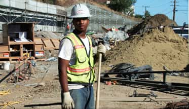 Hunters-Point-Shipyard-worker-2008-by-Lennar, HP Biomonitoring awarded Packard Foundation grant, Local News & Views 