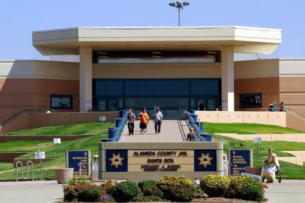 Santa-Rita-Jail, Alameda County Public Defender wins release of more than 300 prisoners, Behind Enemy Lines 