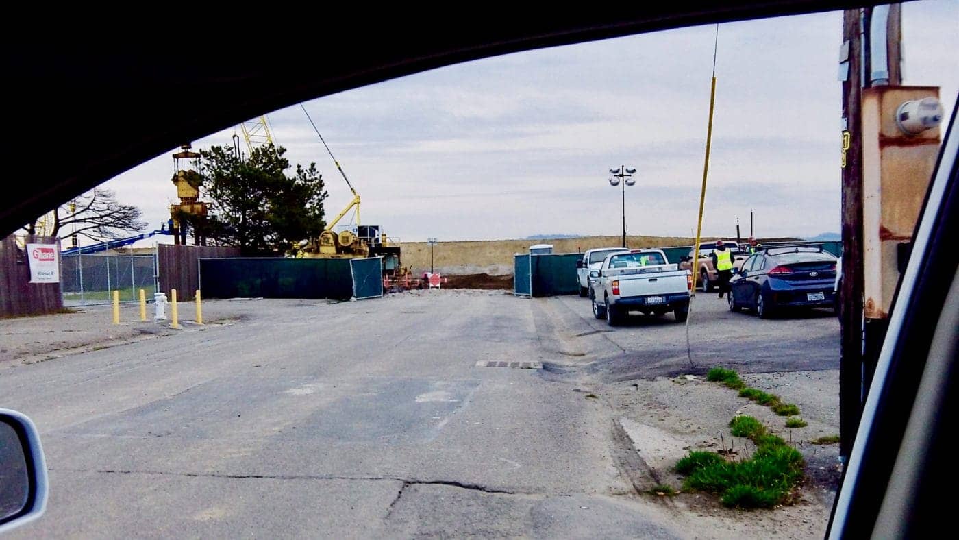 Treasure-Island-view-thru-gate-into-construction-zone-on-side-facing-Berkeley-by-Carol-Harvey-1400x788, Despite coronavirus pandemic, Treasure Island cleanup and redevelopment construction continues to raise toxic dust, Local News & Views 