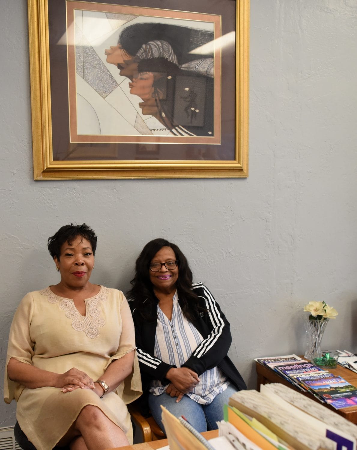 California-First-Management-exec.-asst-Beverly-Collins-CEO-Bridget-Carter-in-3rd-St-office-0520-by-Johnnie-Burrell, Why bother? A question by Black small businesses during the COVID-19 crisis, Local News & Views 