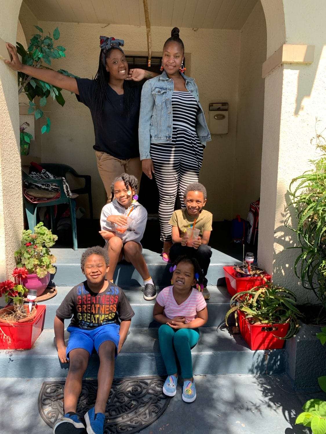 Mamas-Empowering-Brown-Babies-mother-teachers-children-on-front-steps, As public education disintegrates into distance learning for the foreseeable future, Oakland parents are coming with solutions, Local News & Views 