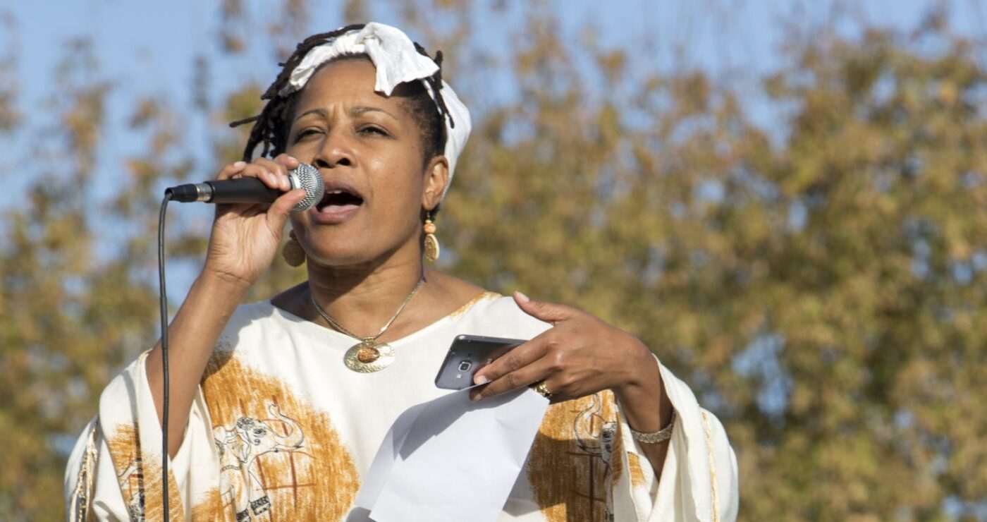 BPP-50th-Bobby-Hutton-Grove-Oakland-City-Council-Pres-Lynette-McElhaney-reads-proclamation-102316-by-Malaika-cropped-1400x740, Eddie Dillard and Lynette Gibson McElhaney in conversation, Local News & Views 