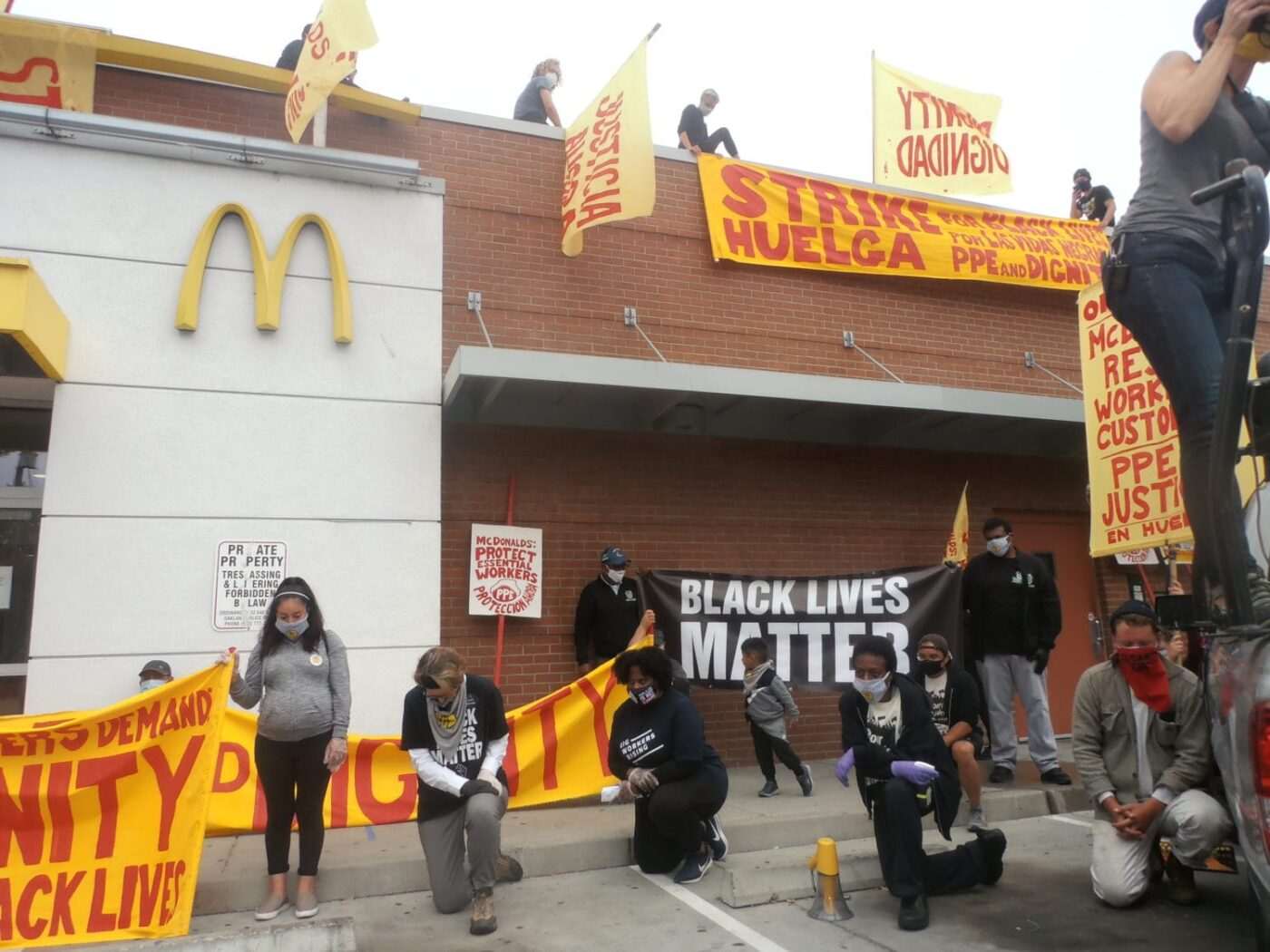 Protesters-take-knee-for-George-Floyd-Breonna-Taylor-striking-McDonalds-workers-by-Jahahara-1400x1050, Register, vote (y)our interests and continue organizing for power!, Culture Currents 