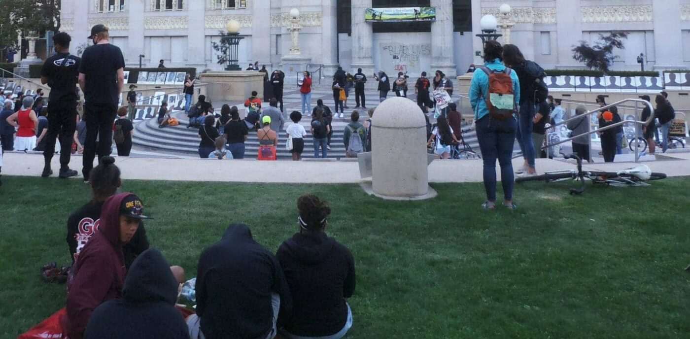 Mama-Mizan-Alkebulan-and-Baba-Siswe-Abakah-deliver-libations-for-Black-Brown-Californians-murdered-by-police-at-Oakland-City-Hall-rally-by-Baba-Jahahara-1400x688, Finally! Baba Jalil will be freed!, Culture Currents 