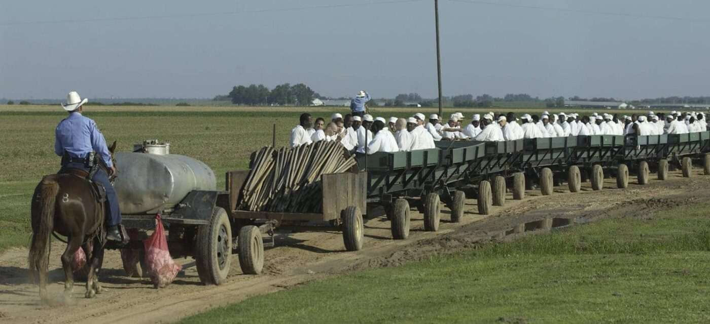 Ark.-Cummins-Unit-prisoners-ride-to-fields-1400x640, Hunters Point native Lee Foster describes life on 'The Farm,' an Arkansas prison, Abolition Now! 