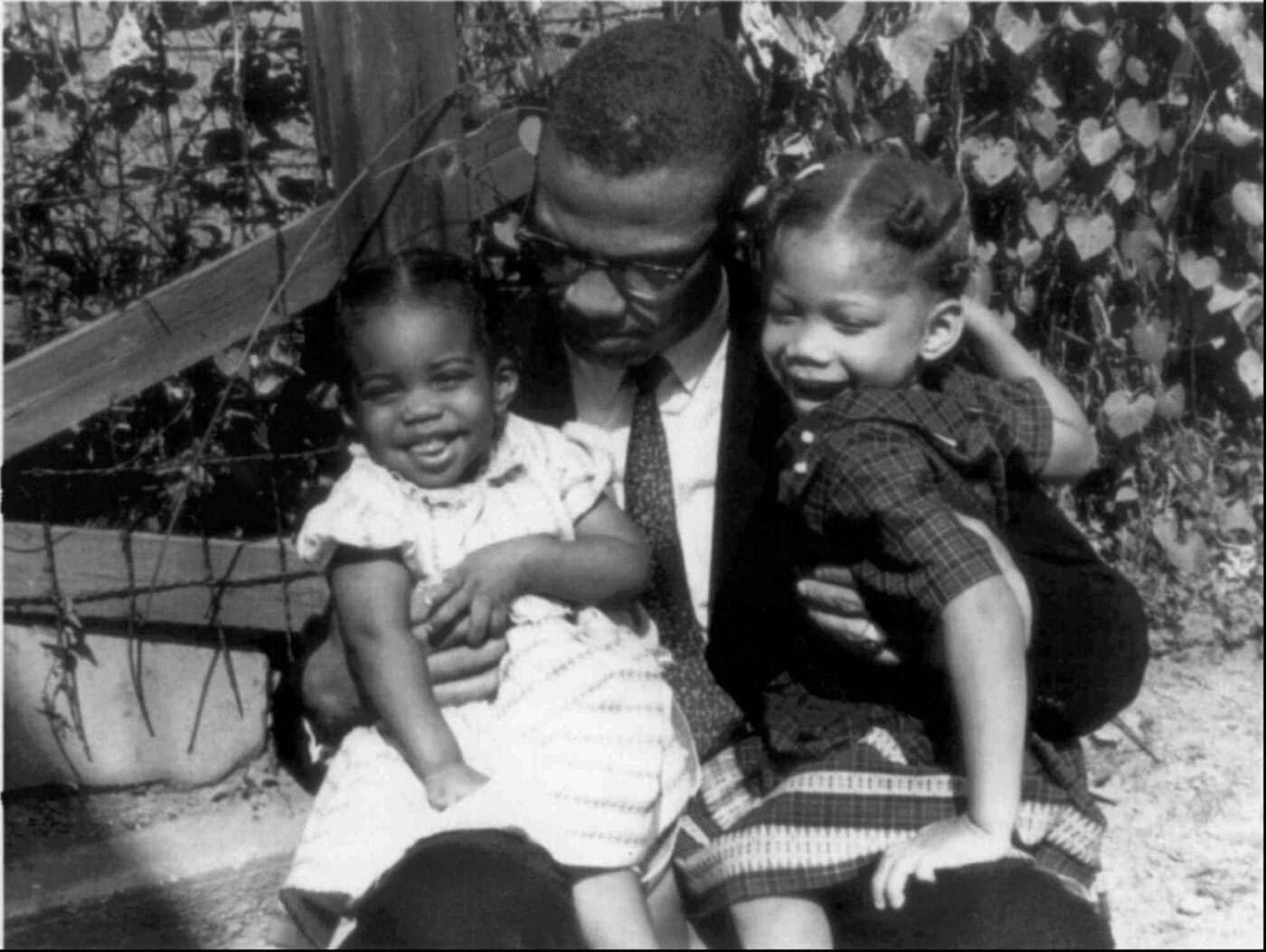 Malcolm-with-daughters-Qubilah-Atallah-by-CBS-News-1400x1053, Former cop’s deathbed confession reveals his role in assassinating Malcolm X, News & Views 