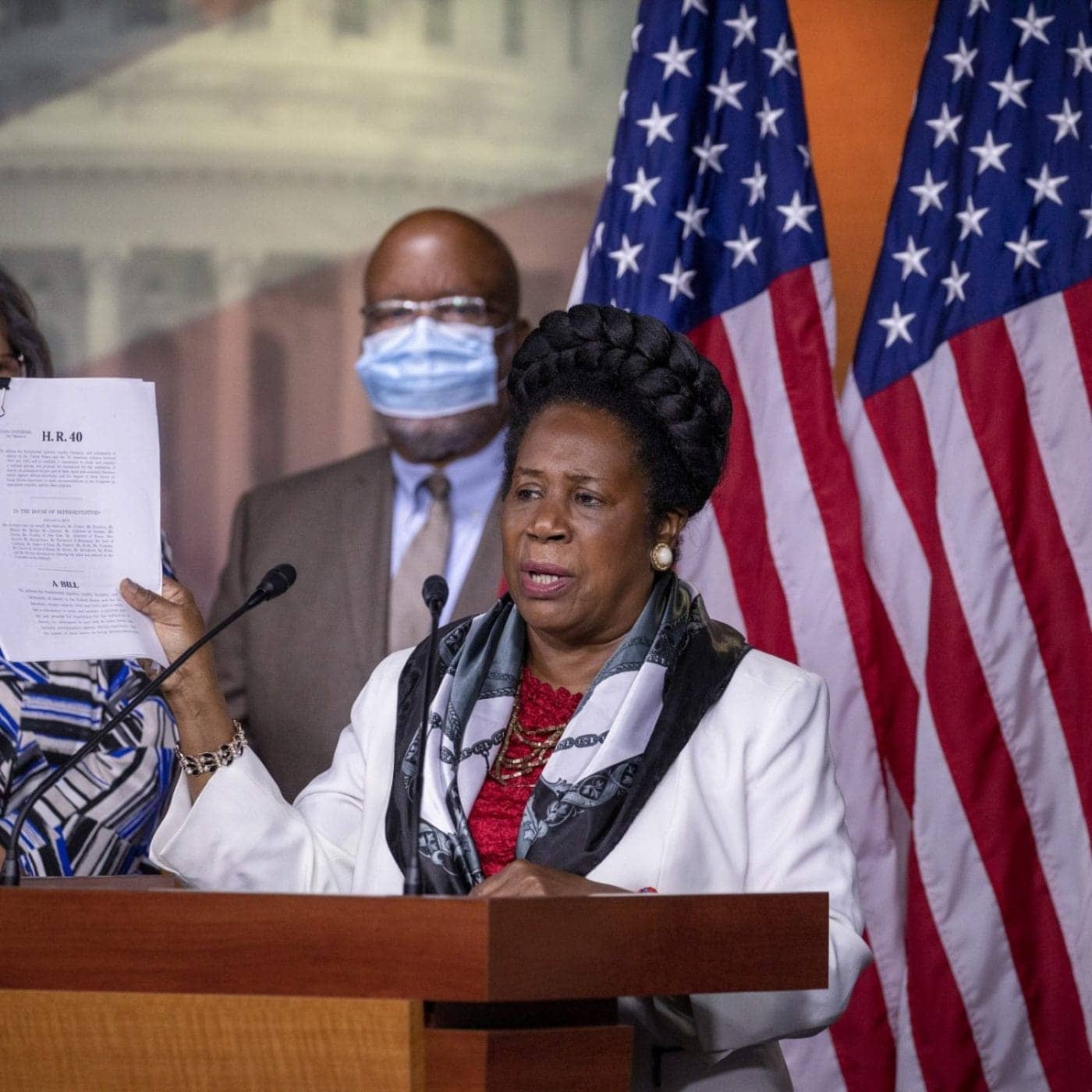 Congresswoman-Sheila-Jackson-Lee-now-lead-HR-40-sponsor-at-Congressional-Black-Caucus-press-conf-070120-1400x1400, Slavery, historic trauma and the critical need for reparations, News & Views 
