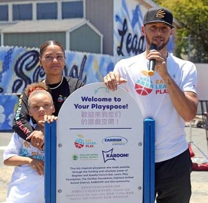 Riley-Ayesha-Stephen-Curry-at-Eat.-Learn.-Play-dedication-of-new-Franklin-Elementary-playground-061221-by-Kelly-Sullivan-Getty-Images, The Curry family helps renovate and unveil new playground at East Oakland elementary school, Local News & Views 