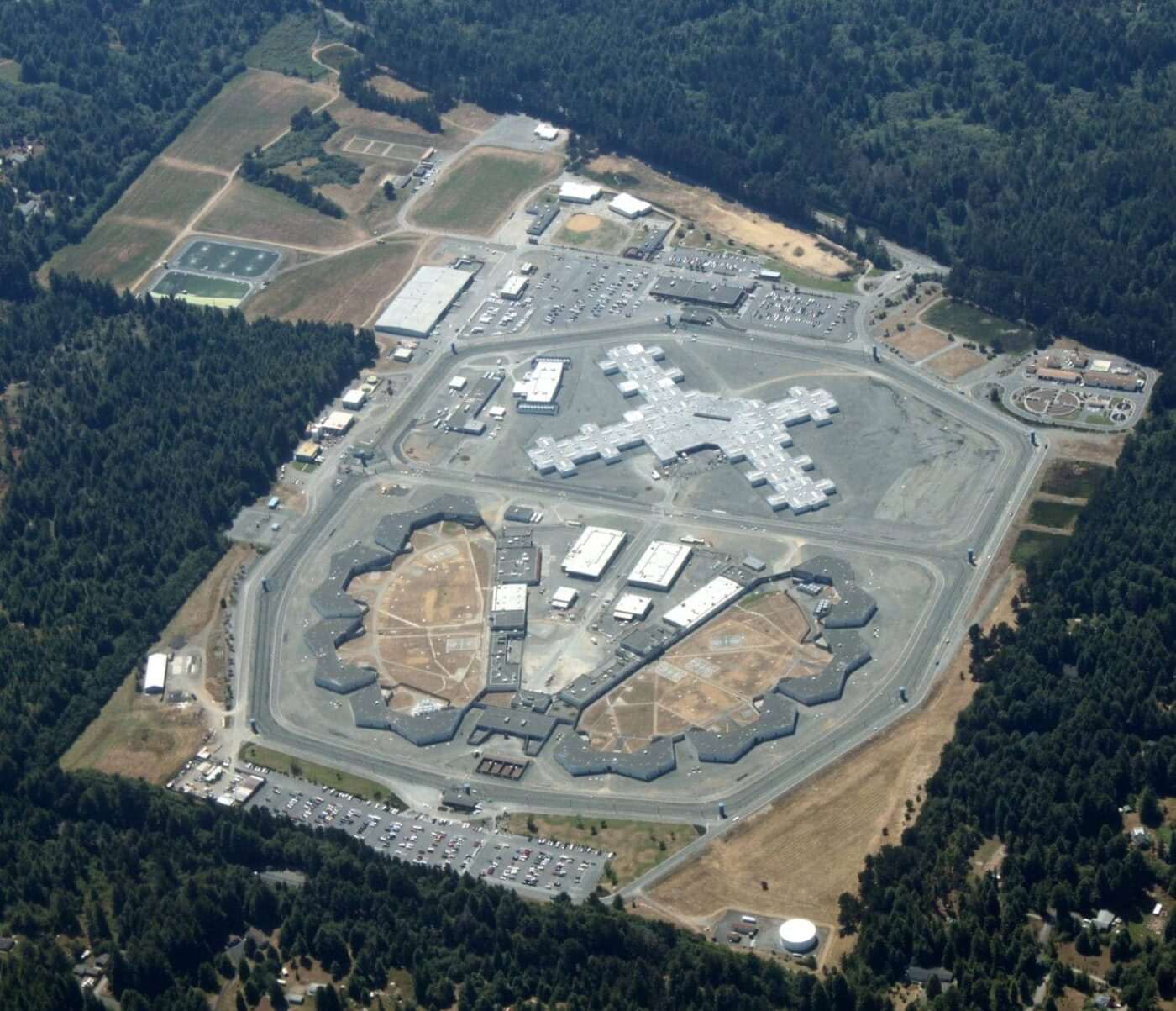 Aerial-view-of-Pelican-Bay-State-Prison-072709-1400x1203, Decades of torture, hundreds of men, weeks of starvation – and still we aren’t free!, Abolition Now! 