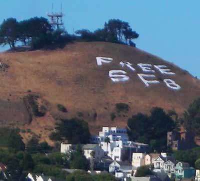 Free-SF-8-display-on-Bernal-Heights-070709, Jalil Muntaqim: Why it’s time for the International Tribunal, World News & Views 