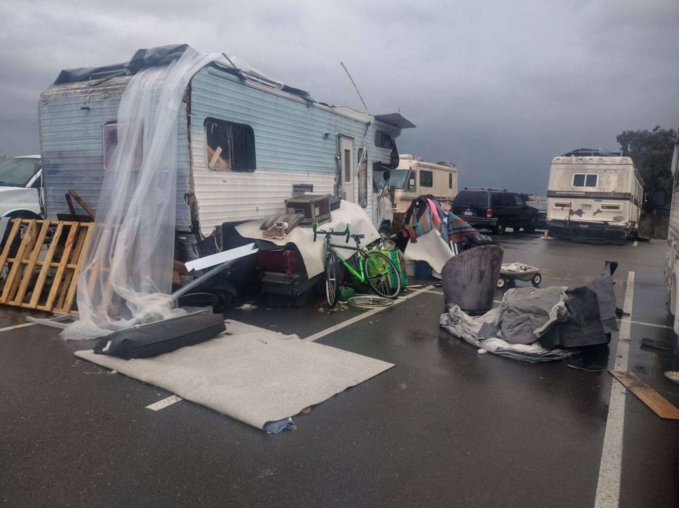 Bayside-RV-lot-1236-Carroll-w-60-people-abandoned-by-City-in-rainy-December-by-B.A.-Anderson-1400x1047, City abandons 60 houseless people in Bayview RV lot: ‘Everything we own is soaking wet’, Featured Local News & Views 