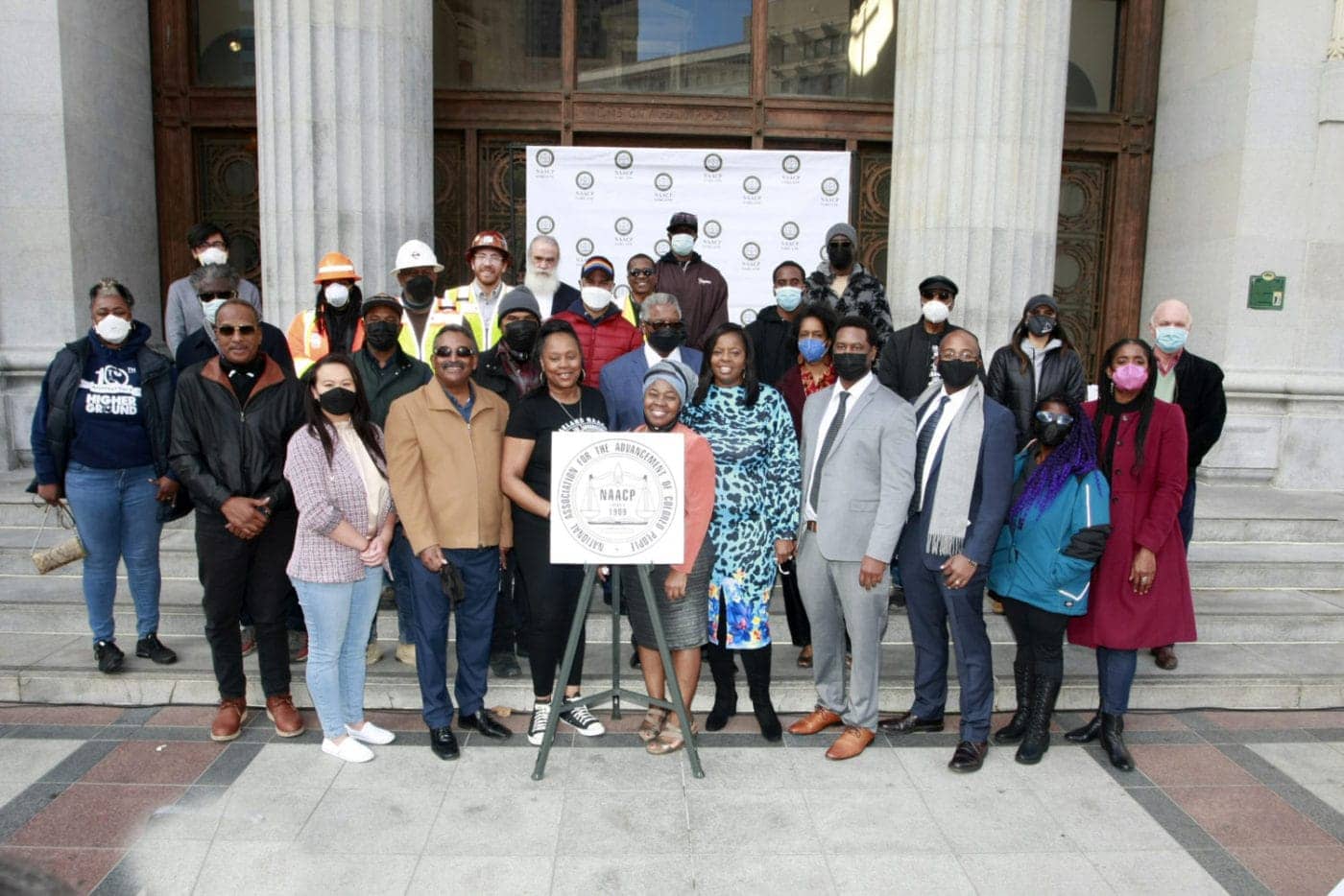 NAACP-press-conference-demanding-inclusion-of-Black-contractors-workers-in-Oakland-paving-contracts-011822-by-Auintard-Henderson-1400x934, Black leaders demand inclusion of Black contractors on $60 million in Oakland paving contracts, News & Views 
